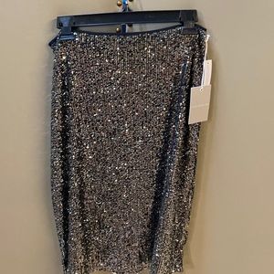 Flirty Sequin A-Line Skirt (Below knee) Size M